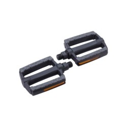 BBB SteadyRider pedal 9/16 (sort). Holdbar og let pedal støbt i ét stykke m. boron  stål aksel & dobbelt reflekser. Vægt: 328 g.