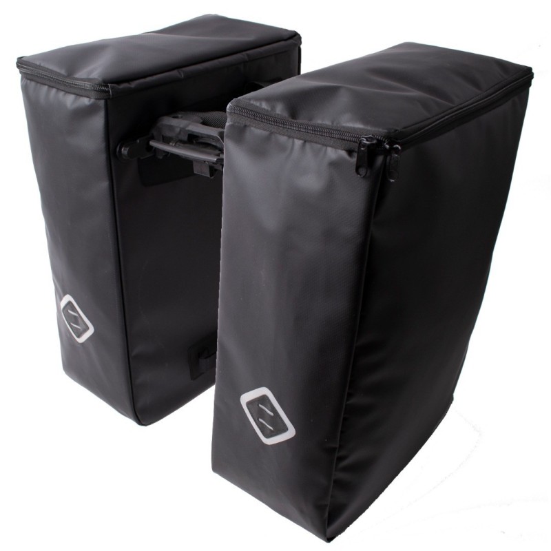 ATRAN VELO MAX taskesæt,(sort) til AVS. Triple-x gør at taskesættet kan suppleres med top-taske/kurv. Vandtæt 32x43x15cm 2x21L 1